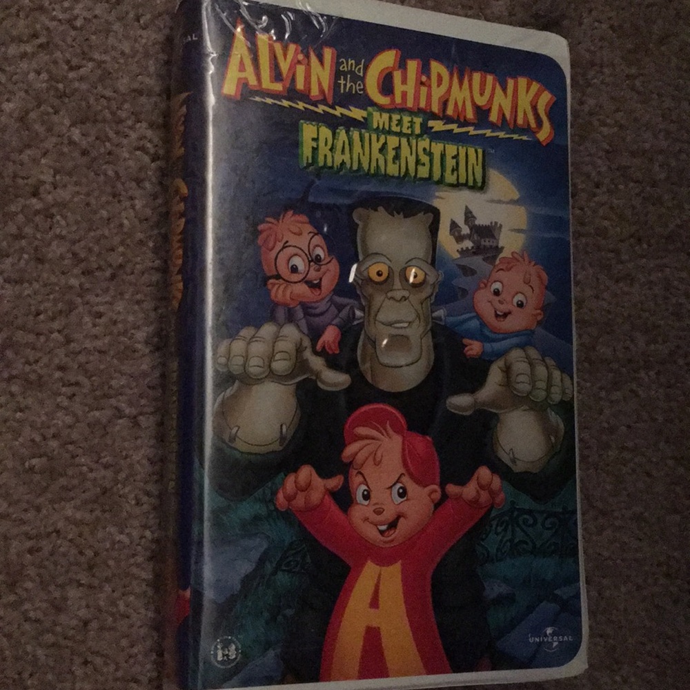 Alvin & the Chipmunks meet Frankenstein